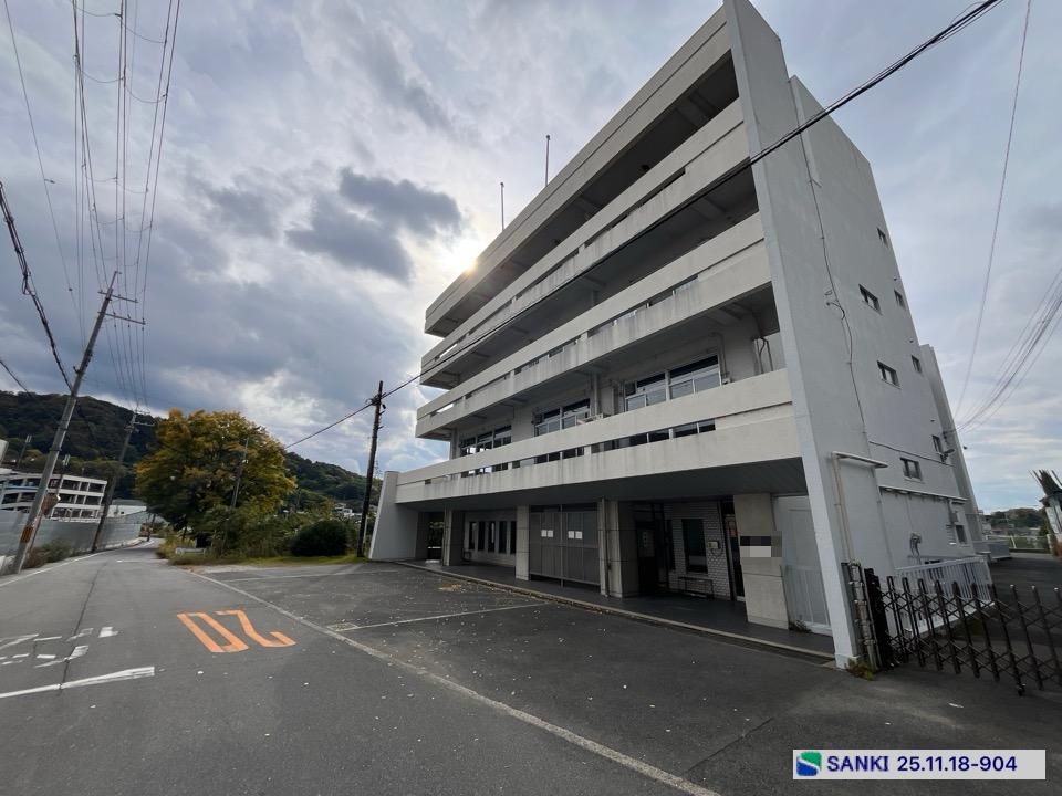 駐車スペース付