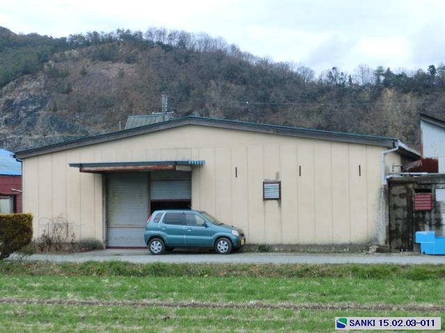 工場 兵庫県西脇市 約240坪の一棟貸し平家建倉庫！飲料水用井戸あり！事務所付きです◎