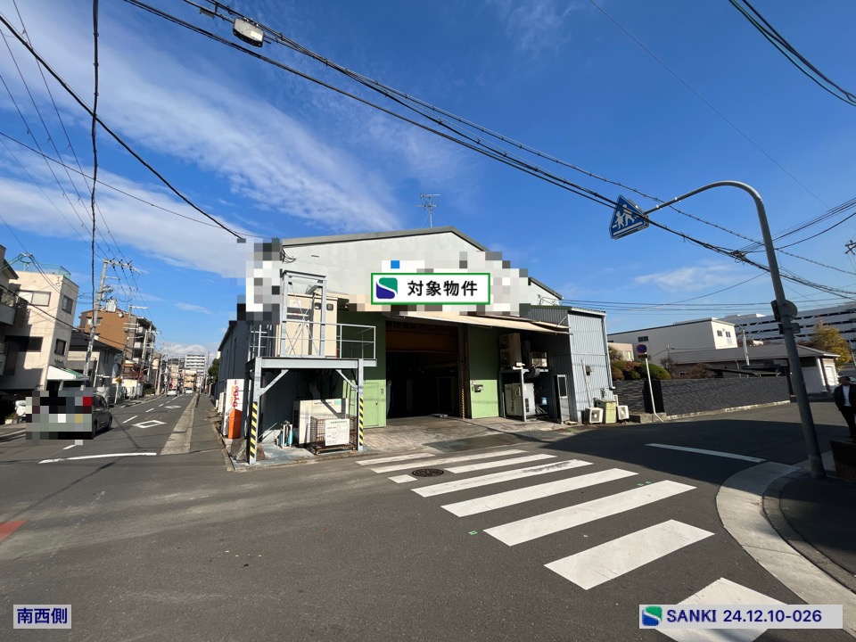 角地に面する倉庫！1階面積と別に中2...
