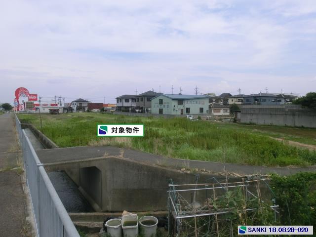 見え る 倉庫広場 売土地 売倉庫 売工場をご紹介 三基建設株式会社