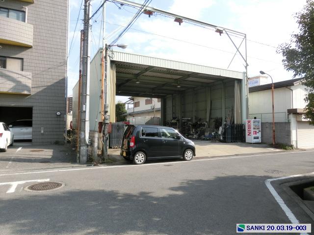 見え る 倉庫広場 売土地 売倉庫 売工場をご紹介 三基建設株式会社
